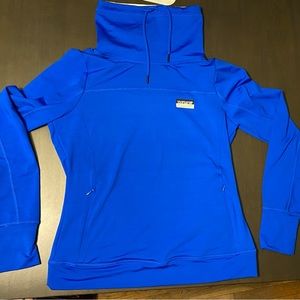 Vs pink ultimate pullover size Large